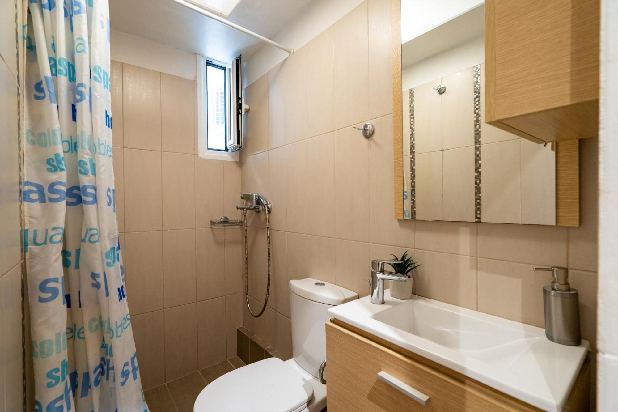 Ideally Located Apartment In Central Athen Eksteriør bilde