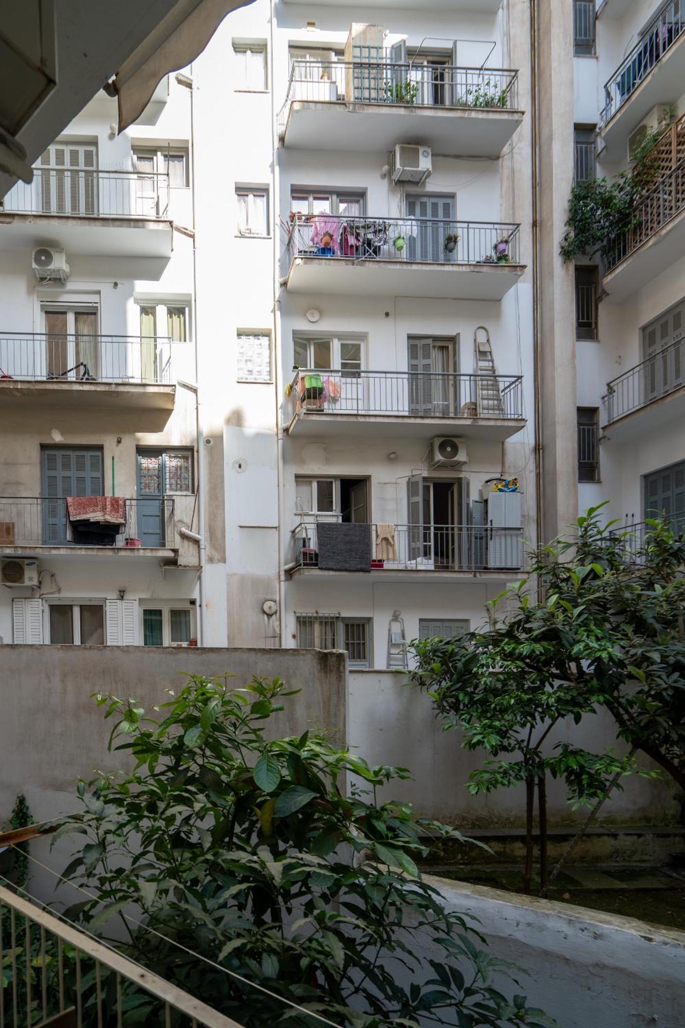 Ideally Located Apartment In Central Athen Eksteriør bilde